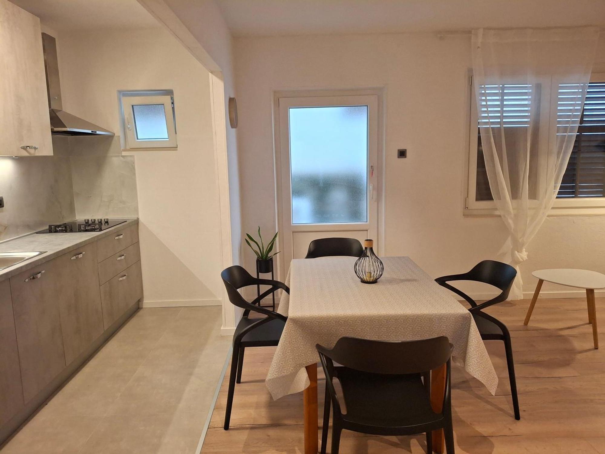 Nina Seaview Apartment Baska Voda Exterior photo